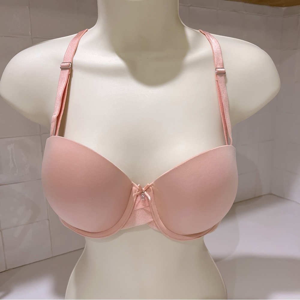 Victoria’s Secret Convertible Halter/ Strapless Full Coverage Underwire Bra 36C